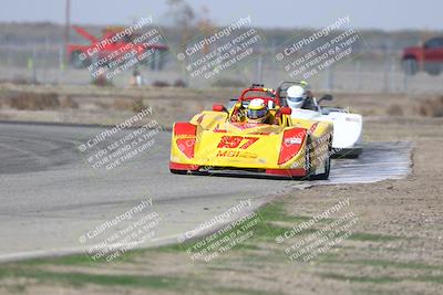 media/Oct-25-2025-CalClub SCCA (Sat) [[34c778dfbe]]/Group 5/Qualifying/